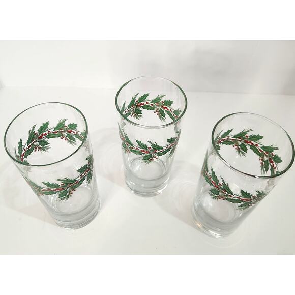 Vintage Holiday Holly Berry Highball Glasses Set 3 Christmas Evergreen Tumblers - Picture 4 of 7
